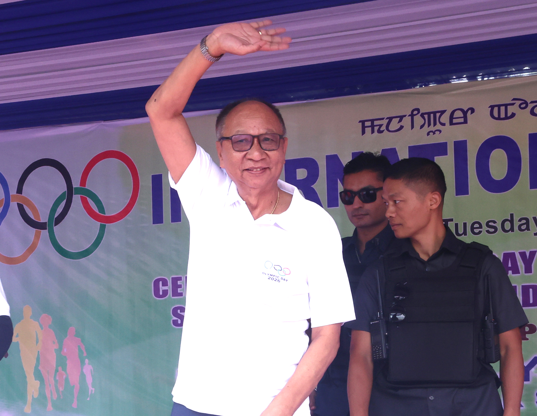Chief Minister flags off olympic day run and leads tree plantation drive