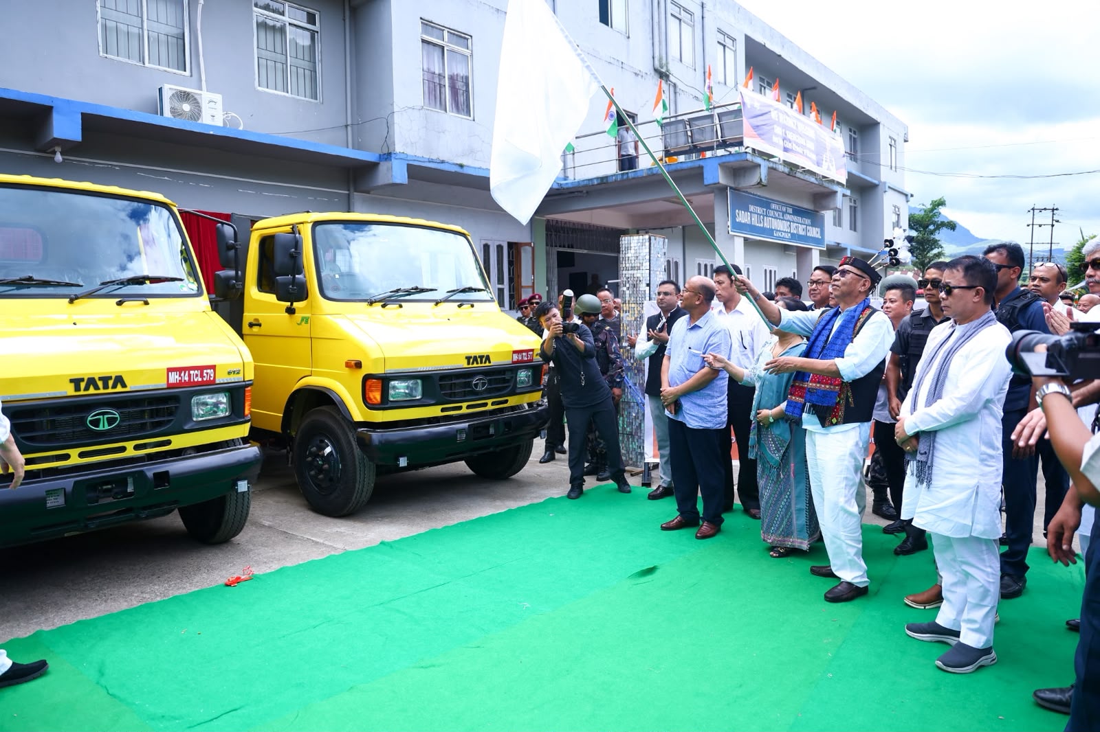 Manipur announces immediate reopening of national highways for free movement