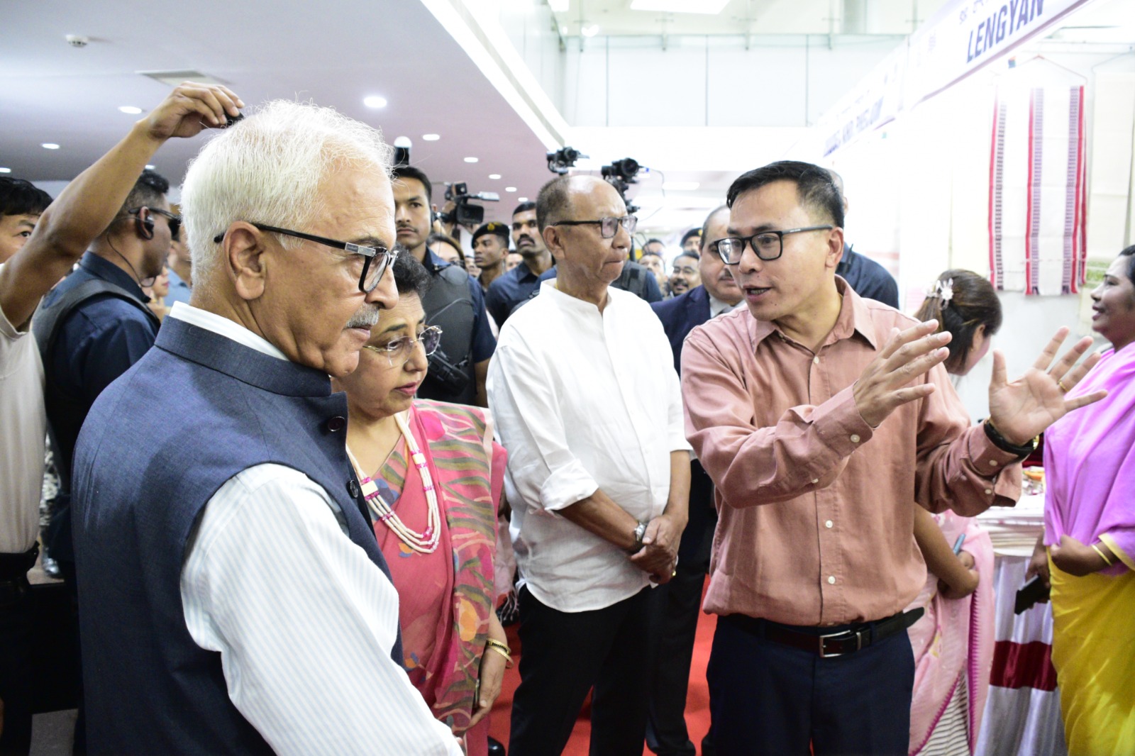 Manipur celebrates national handloom day 2026