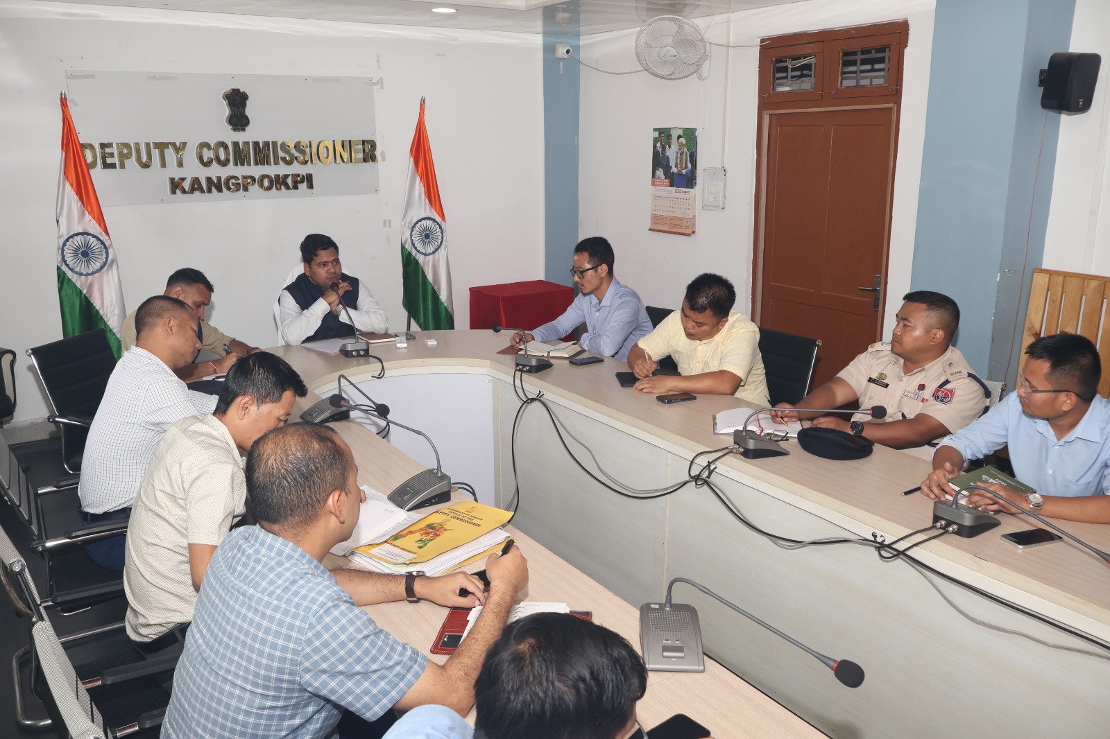 District administration reviews fight against drug trafficking