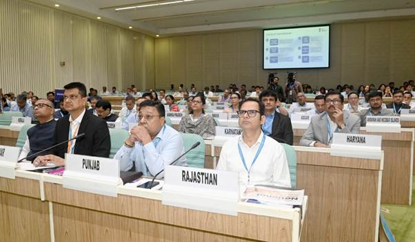 Centre, states discuss strengthening creative economy and public communication