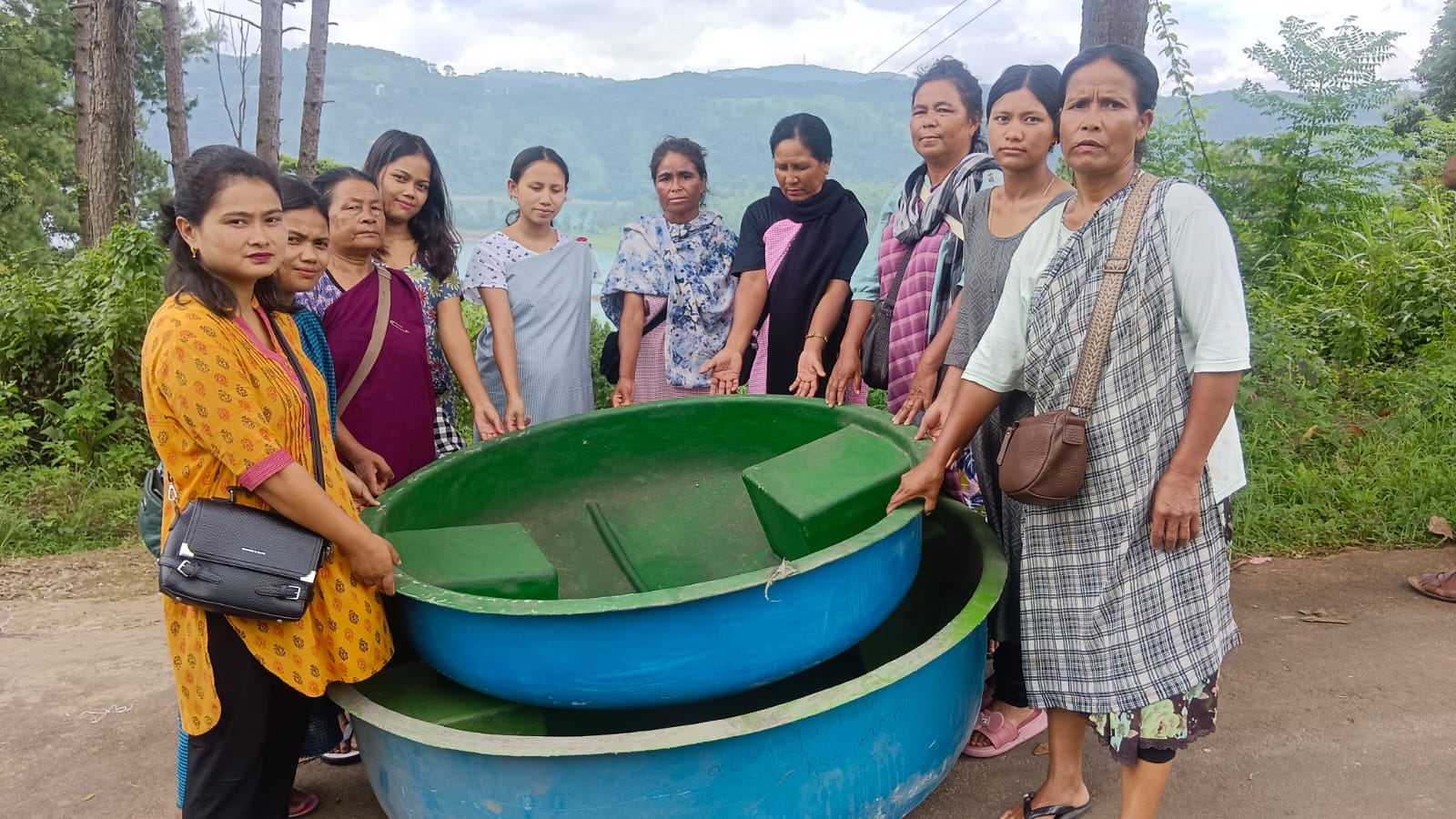 ICAR-CIFRI distributes coracles to 25 tribal women fishers in Meghalaya
